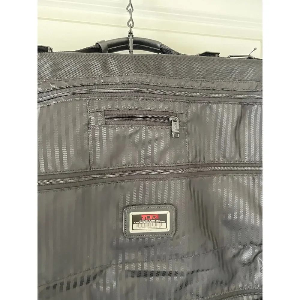 TUMI Garment Bag Travel Black Luggage Cover Full Suits Bifold Nylon 228D3